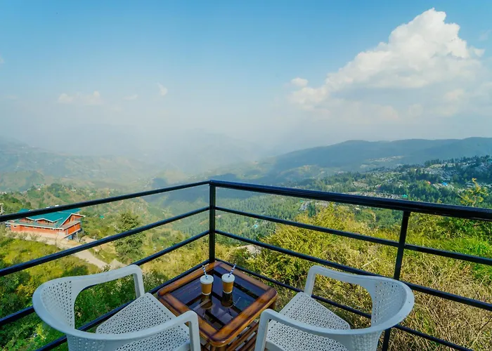 Crested View Kufri -Orchard Villa